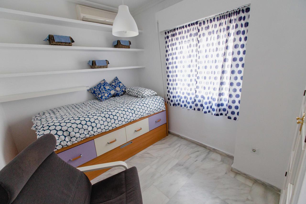 קדיז Apartamentos Las Huertas מראה חיצוני תמונה